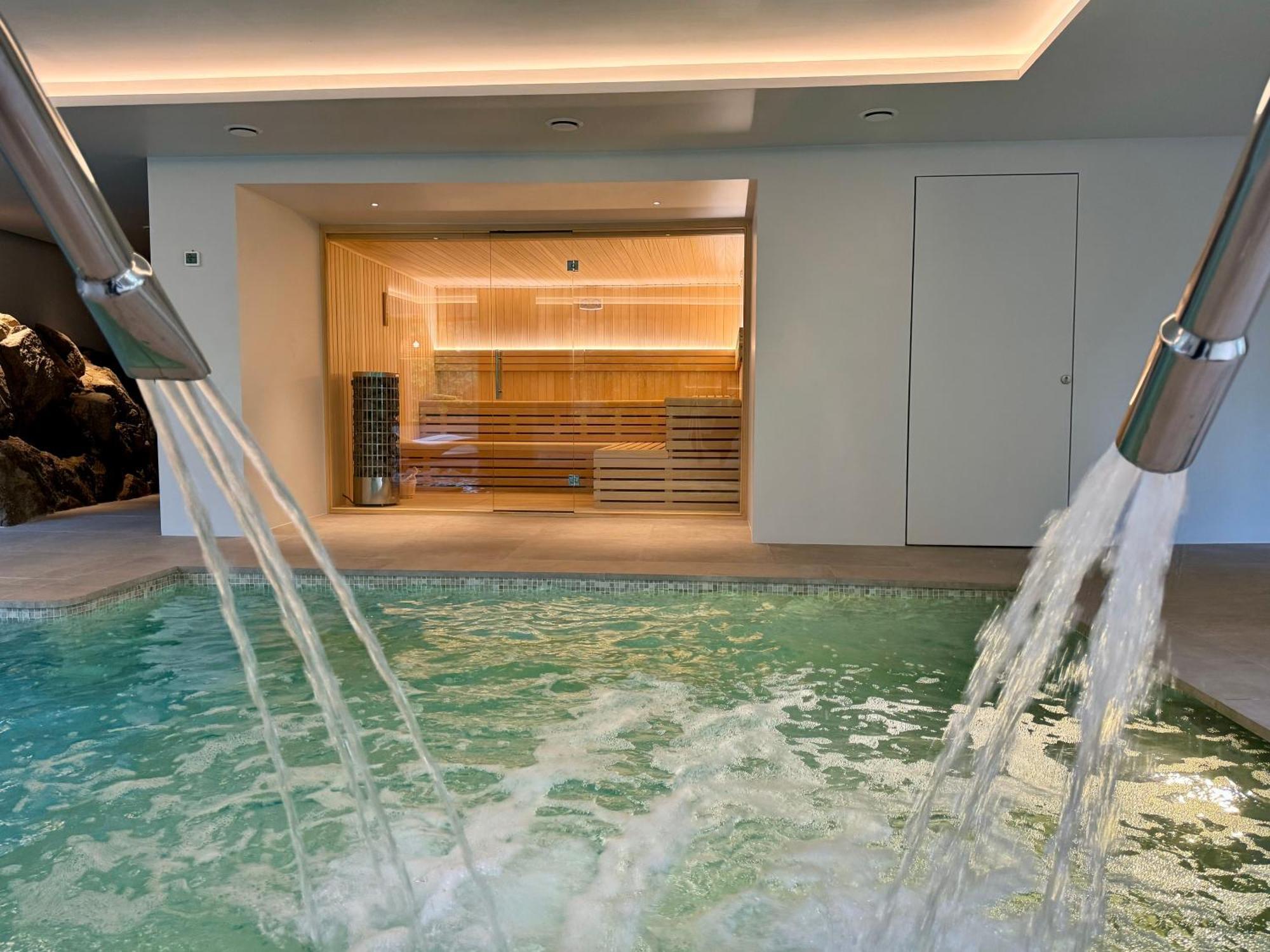 Hotel Spa La Central - Adults Only Macanet De Cabrenys Bagian luar foto