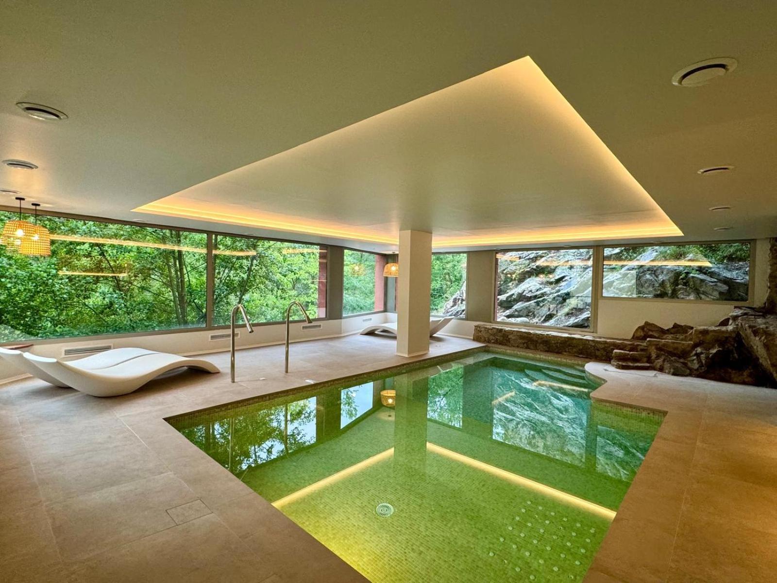 Hotel Spa La Central - Adults Only Macanet De Cabrenys Bagian luar foto